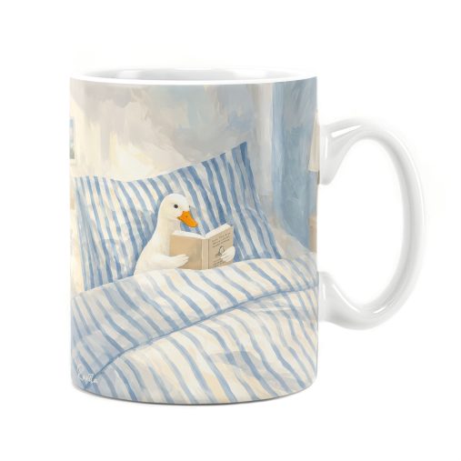 ماگ راویتا طرح اردک کتاب‌خوان در تخت خواب - Reading Duck in Bed کد 3967